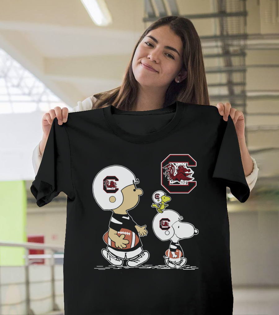 South Carolina Gamecocks Snoopy and Friends Football Helmets T-Shirt