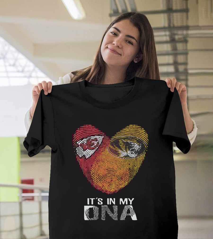 Chiefs Missouri Tigers It's In My Dna Fingerprint Heart T-Shirt