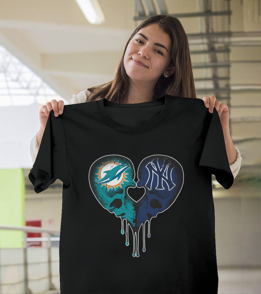 Dolphins Yankees Skull Heart Love T-Shirt