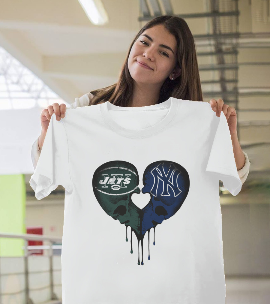 Jets Yankees Skull Heart Logo Fusion T-Shirt