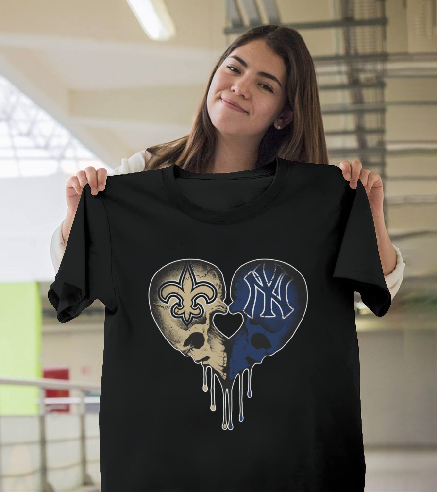 Saints Yankees Skull Heart Love T-Shirt