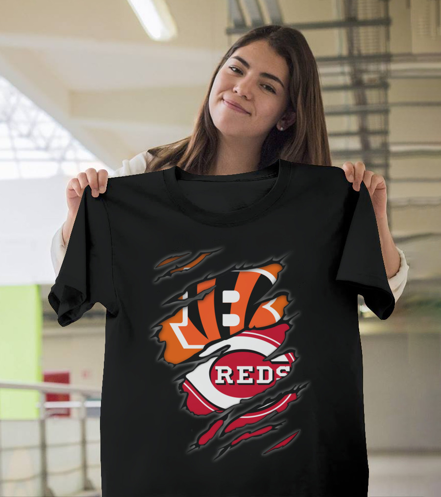 Bengals Reds Logo Ripped Claw T-Shirt