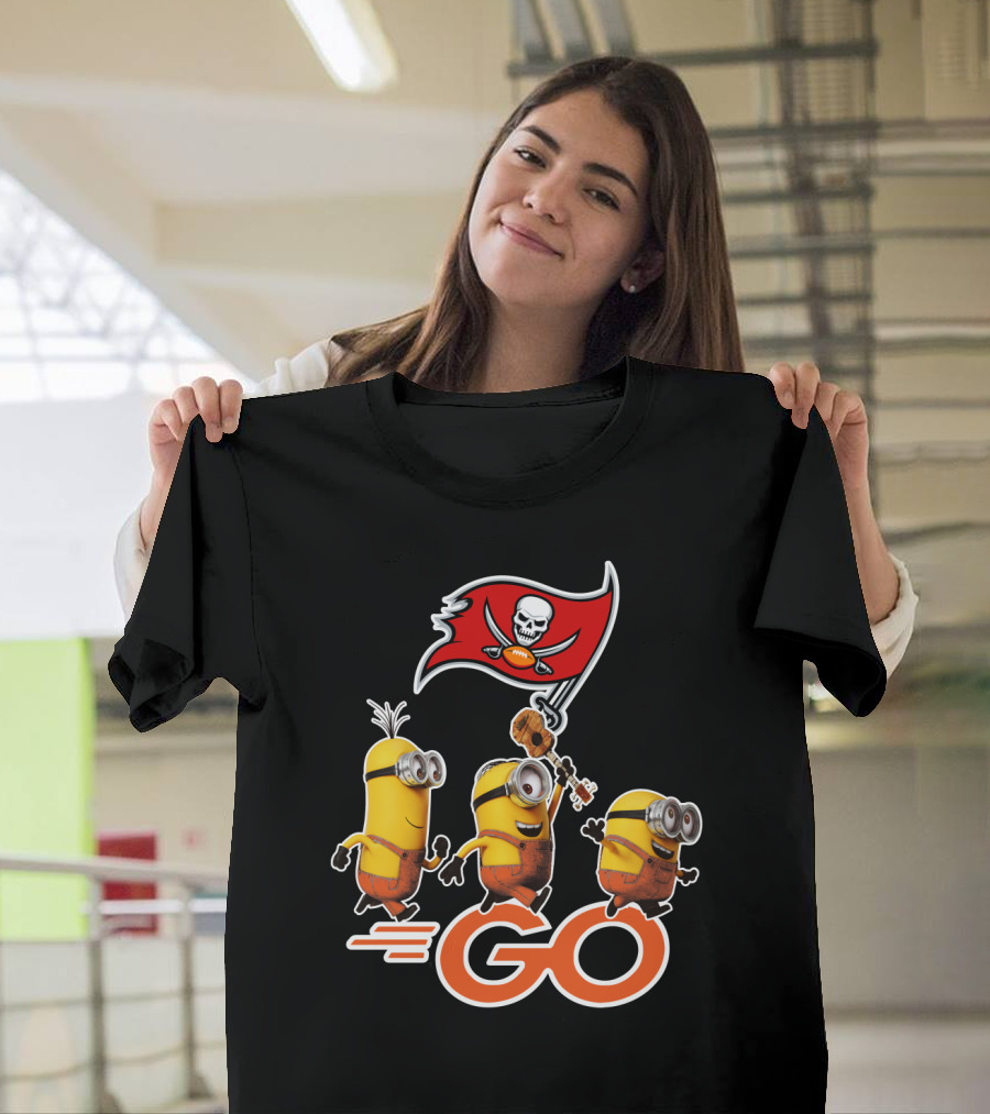 Buccaneers Minions GO Flag Football Skulls T-Shirt