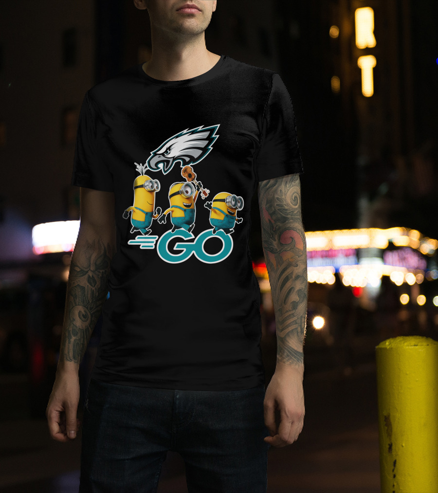 Minions Go Philadelphia Eagles T-Shirt