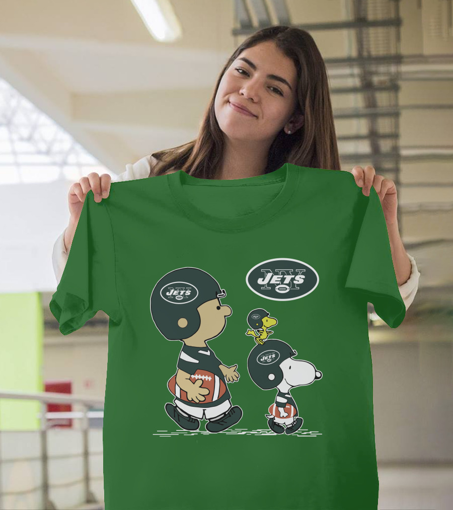 New York Jets Snoopy And Woodstock Football Adventure T-Shirt