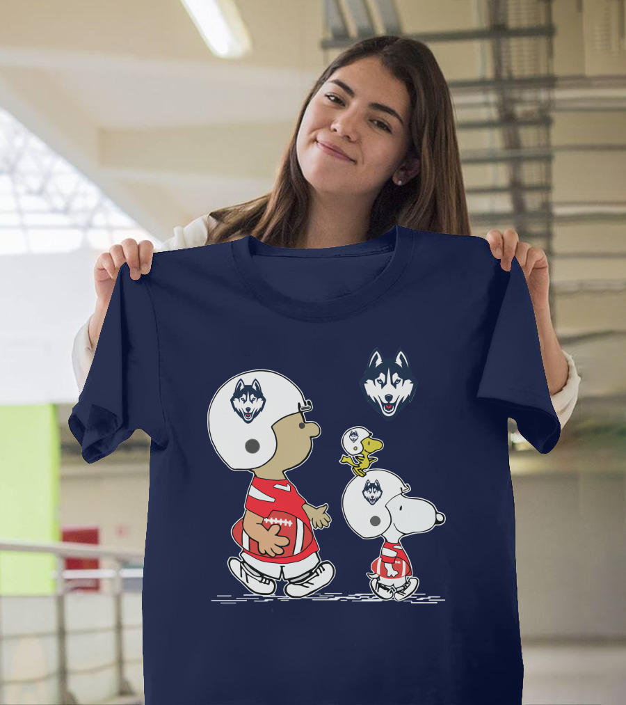Connecticut Huskies Football Snoopy Woodstock Peanuts T-Shirt