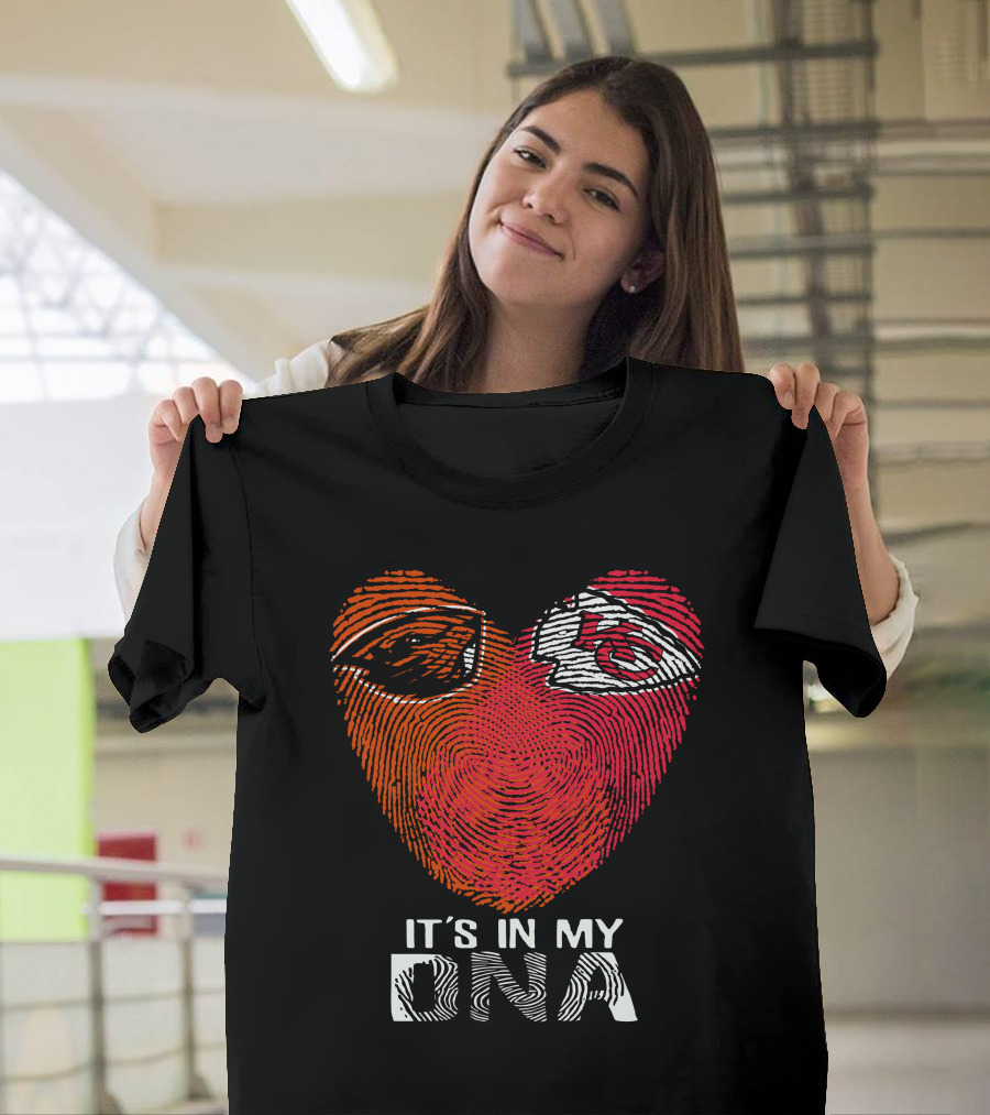Oregon State Beavers and Kansas City Chiefs It's In My DNA T-Shirt