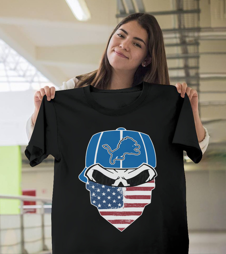 Detroit Lions Skull Bandana American Flag T-Shirt