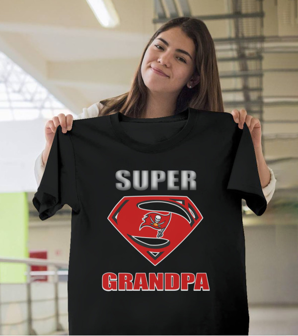 Super Grandpa Skull Flag Logo S Shield T-Shirt