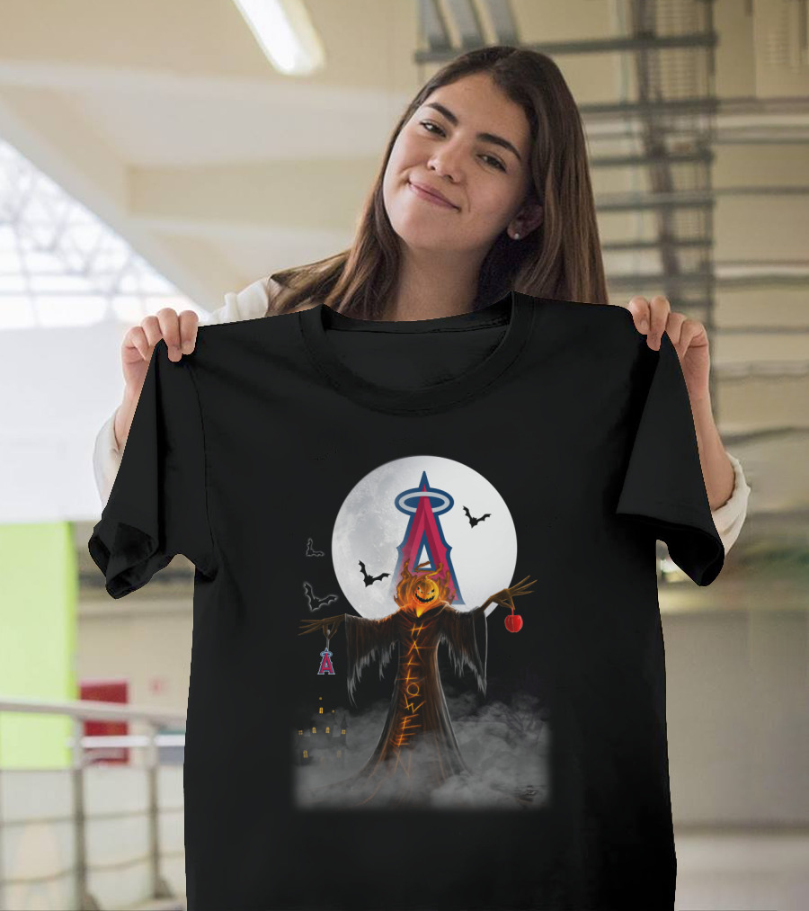 Los Angeles Angels Halloween Jack-O'-Lantern with Bats and Moon T-Shirt