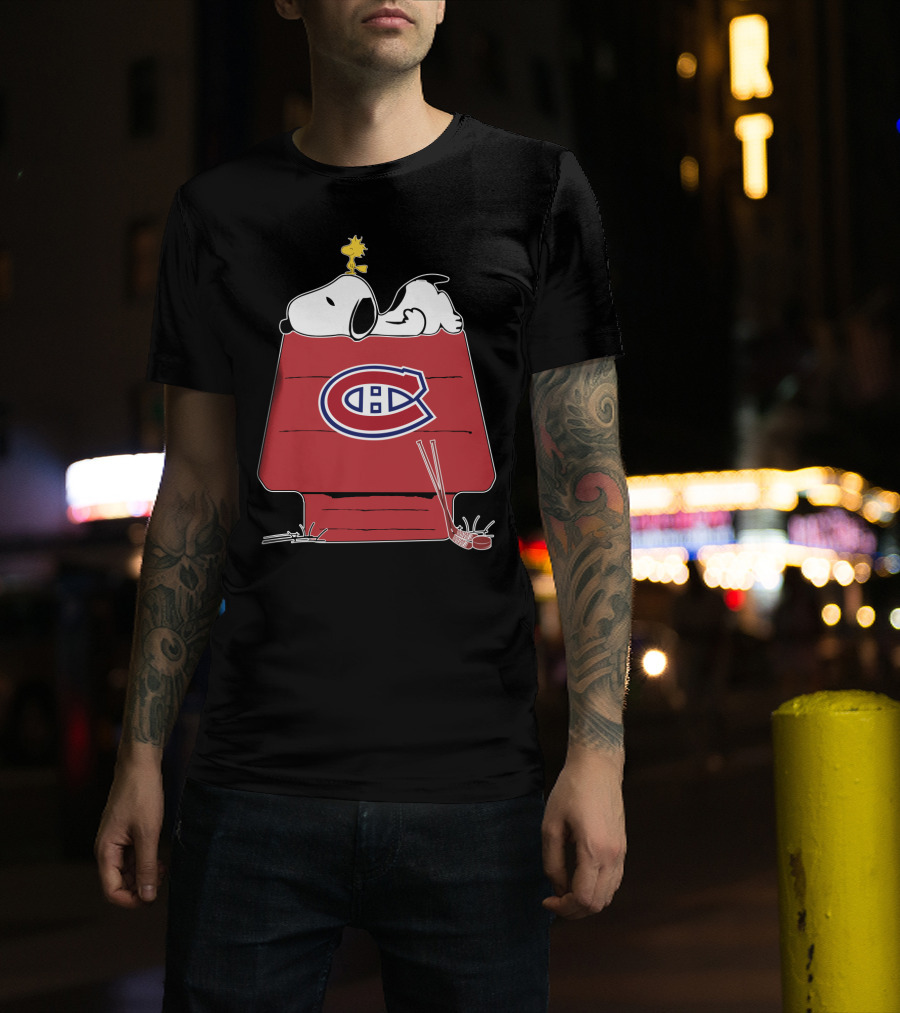 Snoopy And Woodstock With Montreal Canadiens Logo On Doghouse With Hockey Stick T-Shirt