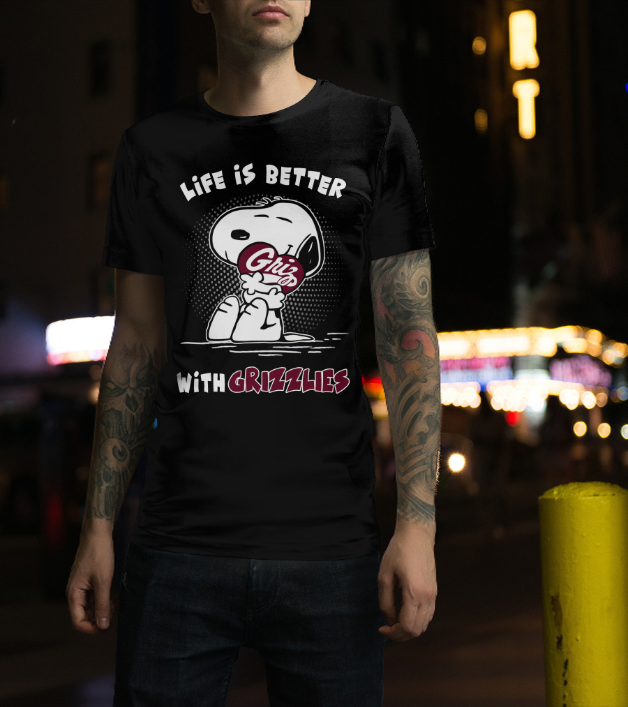Life Is Better With Grizzlies Snoopy Hugging Football T-Shirt