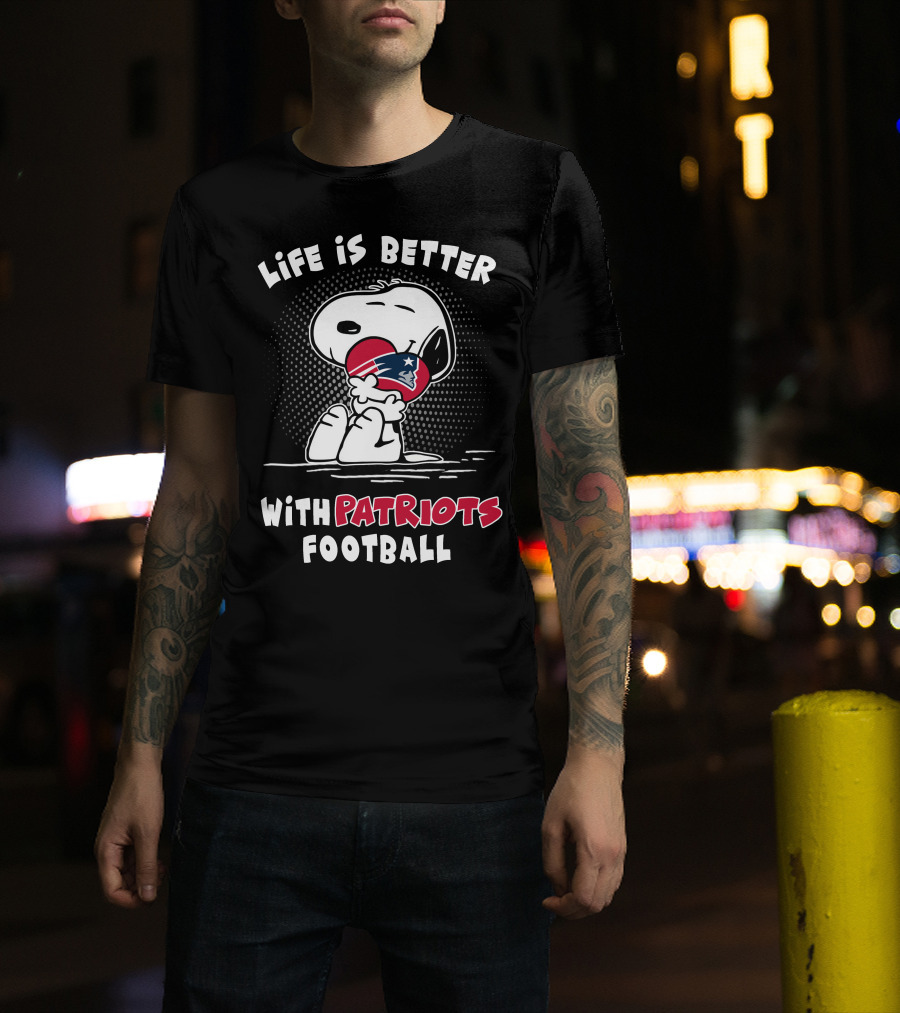 Life Is Better With Patriots Football Snoopy Hugging Helmet T-Shirt