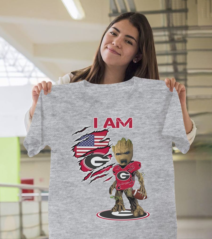 I AM Bulldogs Baby Groot Football Fan USA Flag T-Shirt