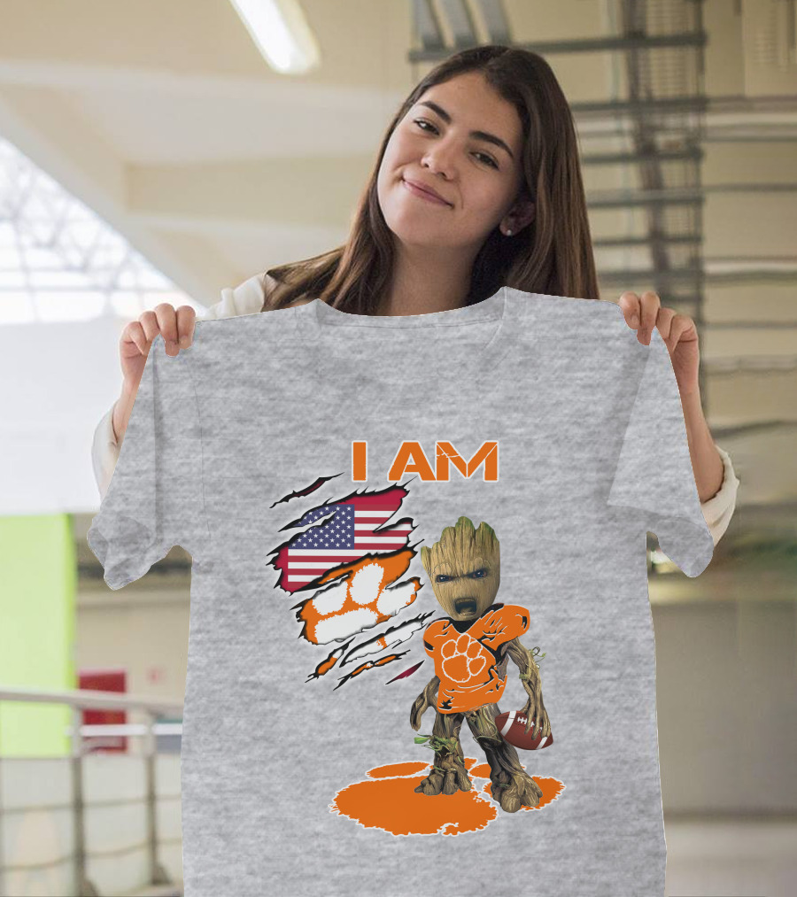 I AM Clemsons Baby Groot American Flag Football Paw Prints T-Shirt