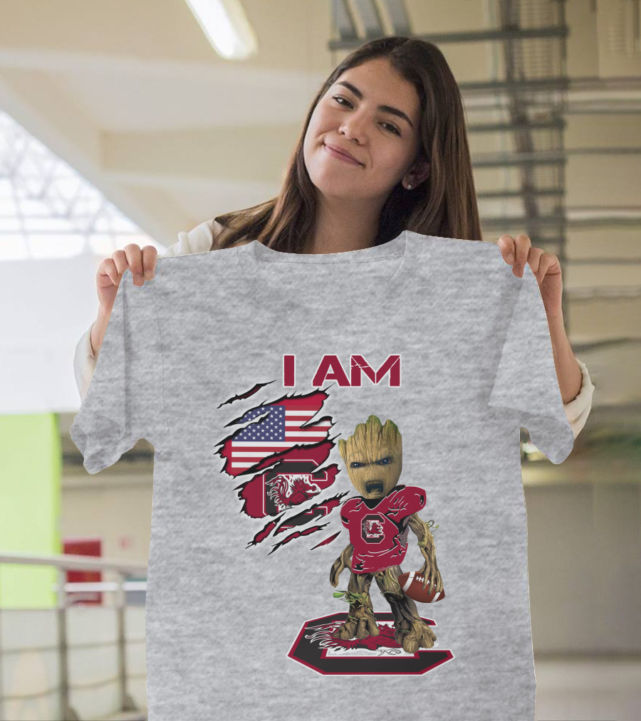 I Am Gamecocks Baby Groot Football American Flag T-Shirt