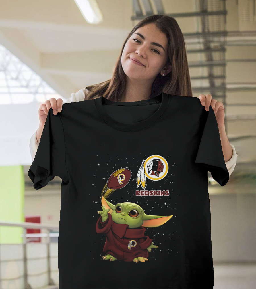 Baby Yoda Washington Redskins Logo Football T-Shirt