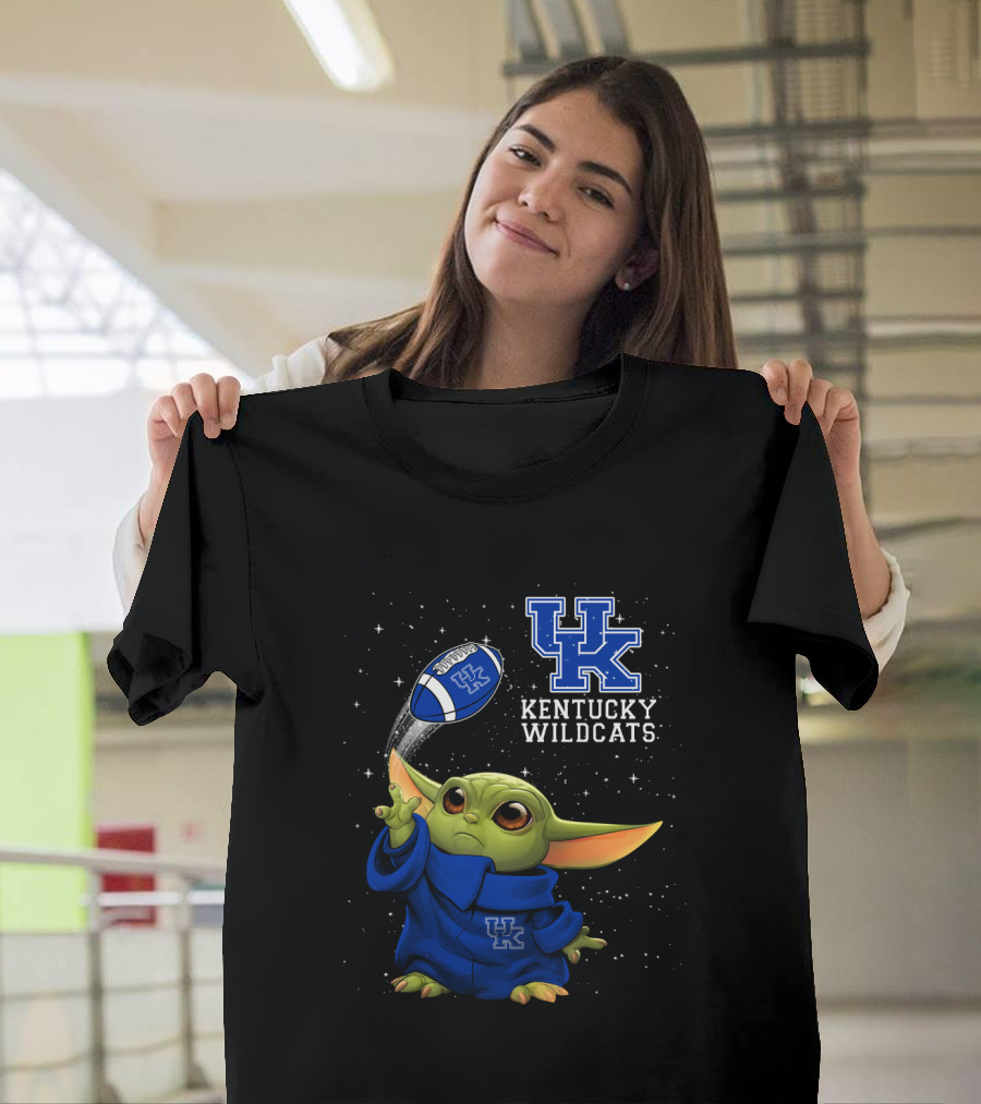 Baby Yoda Kentucky Wildcats Football Fan With Uk T-Shirt