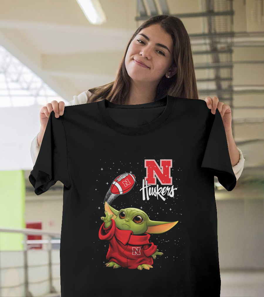 Baby Yoda Nebraska Cornhuskers N Huskers Football Throw T-Shirt