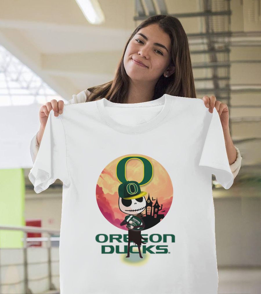 Oregon Ducks Halloween Skeleton O T-Shirt