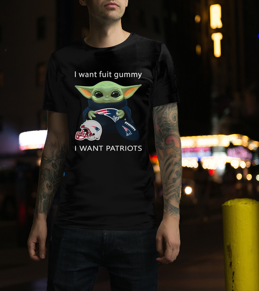 Fuit Gummy Baby Yoda Nfl New England Patriots T-Shirt