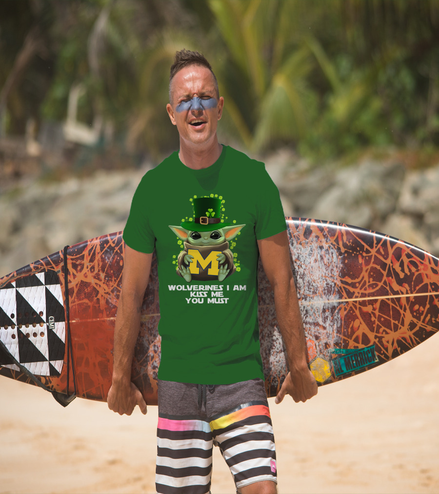 Wolverines I Am Kiss Me You Must Leprechaun Green Yoda T-Shirt