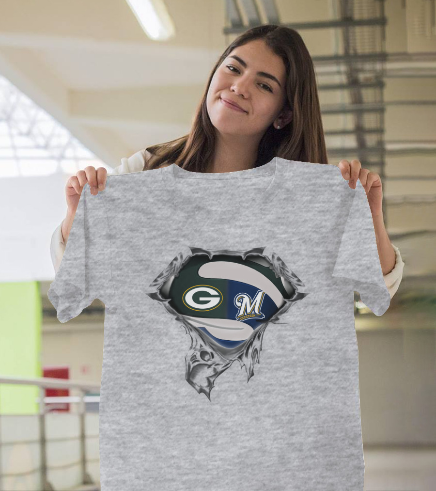 Green Bay Packers Milwaukee Brewers Logo Mashup T-Shirt