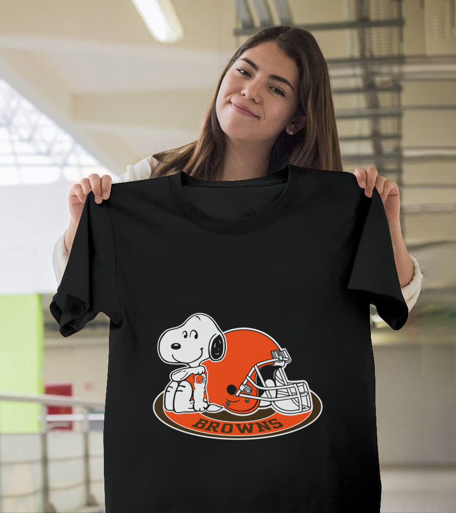 Snoopy Cleveland Browns Helmet Browns T-Shirt