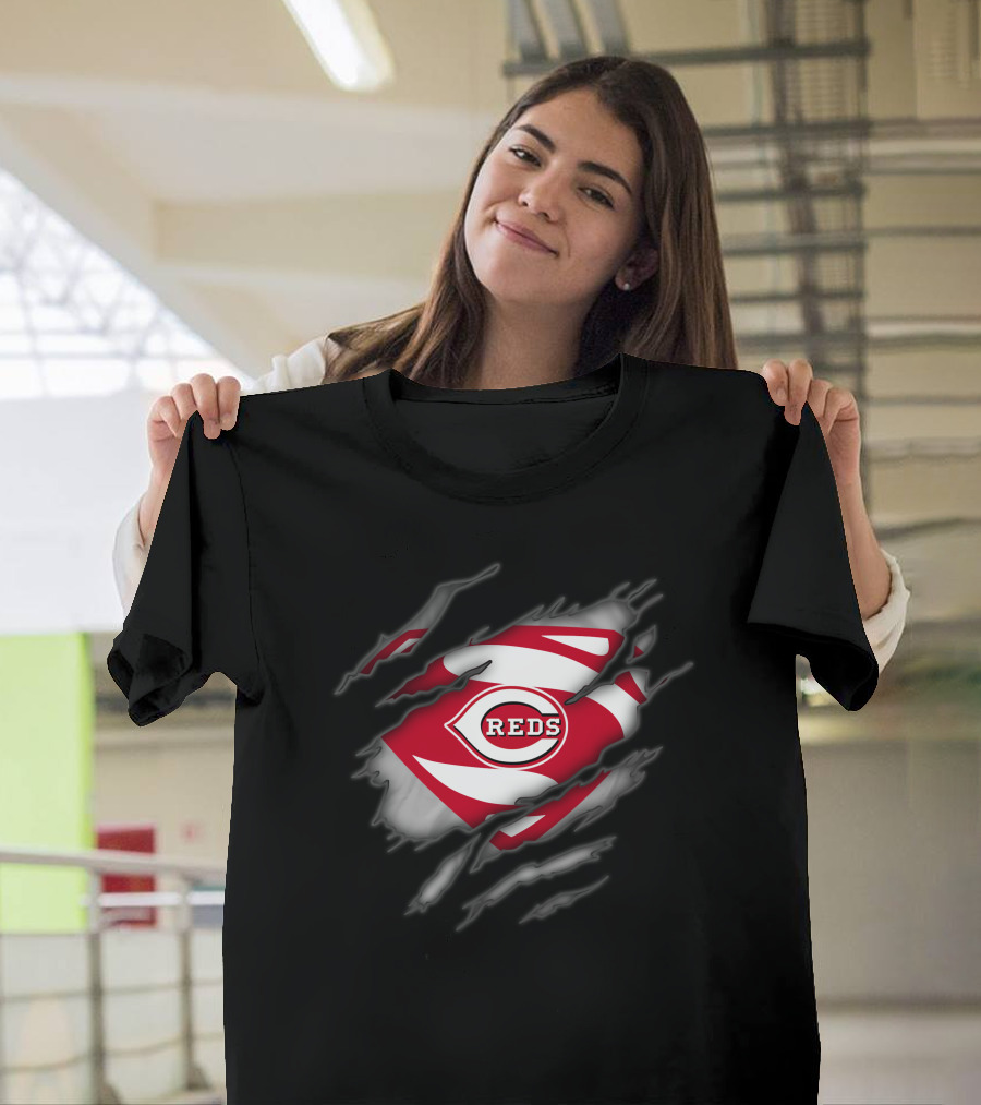 Cincinnati Reds Logo Superman Style Tear Reveal T-Shirt