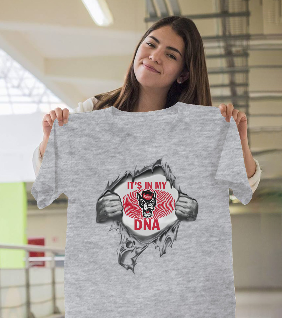 It's In My Dna Nc State Wolfpack T-Shirt