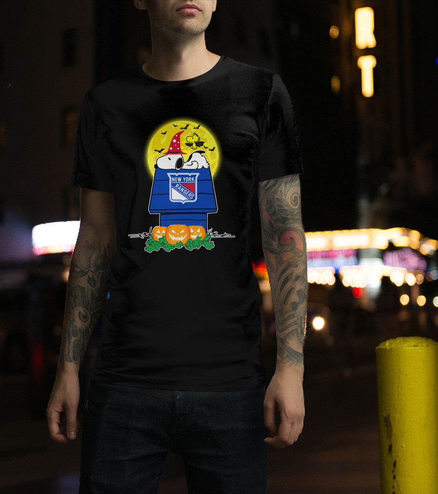 New York Rangers Snoopy Halloween Pumpkin Moon T-Shirt