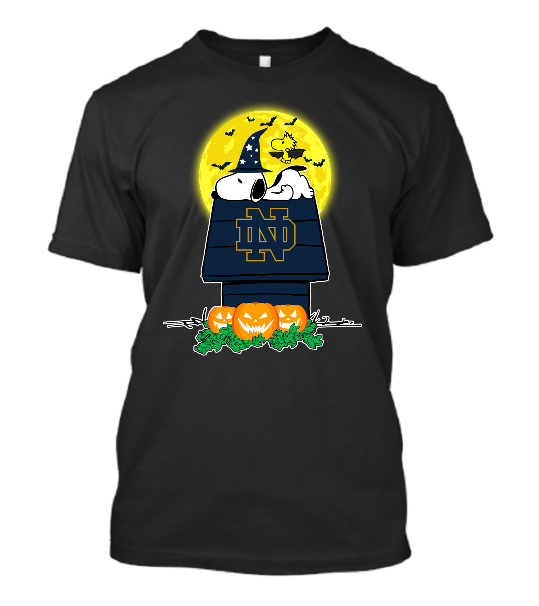 Snoopy Notre Dame Fighting Irish Halloween Moon Pumpkins T-Shirt