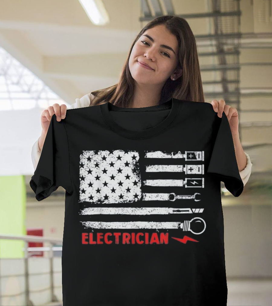 American Flag Electrician Wrench Bolt Battery Stars Stripe Icons T-Shirt