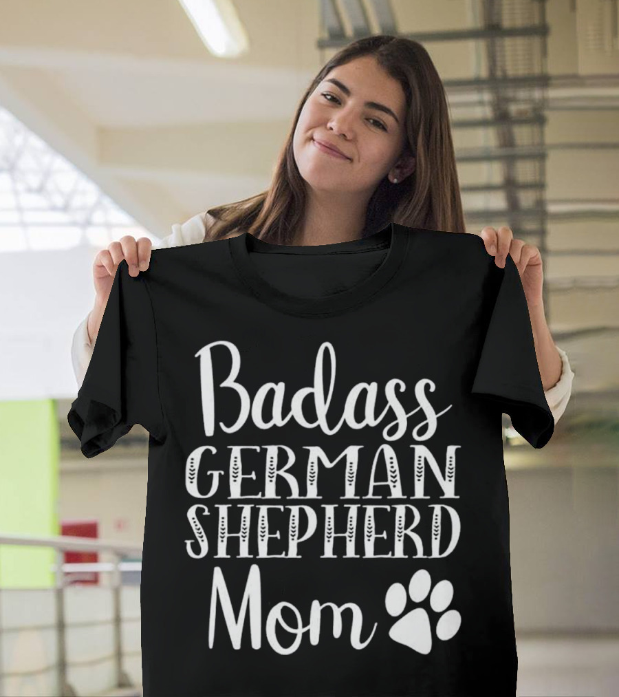 Badass German Shepherd Mom Paw Print Icon Funny Dog T-Shirt