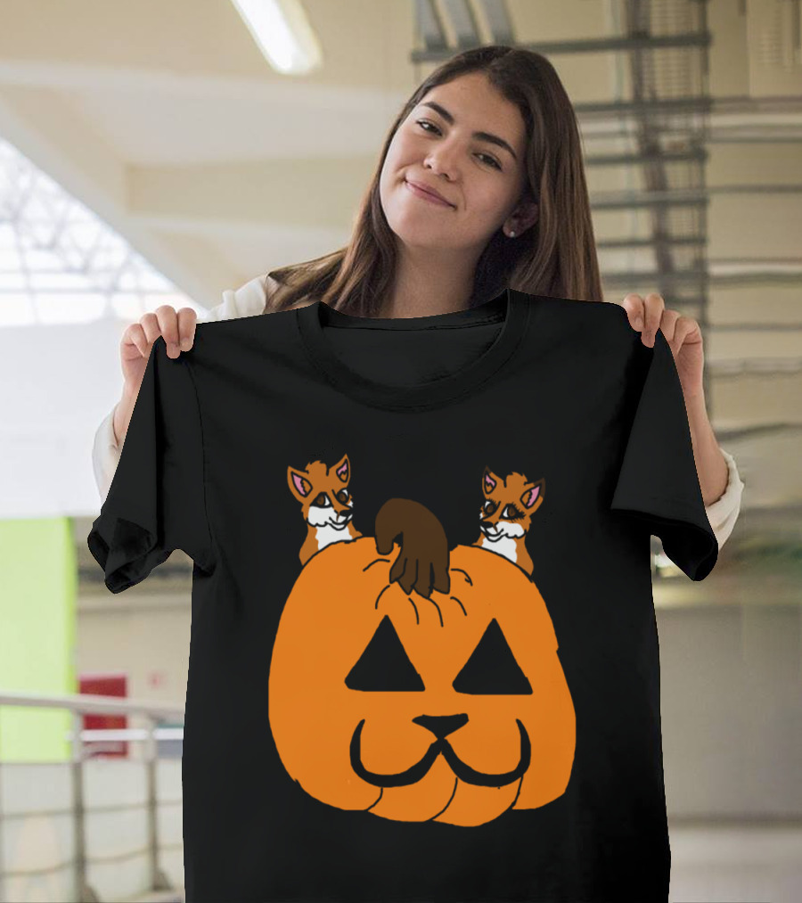 Foxes with Pumpkin Halloween T-Shirt