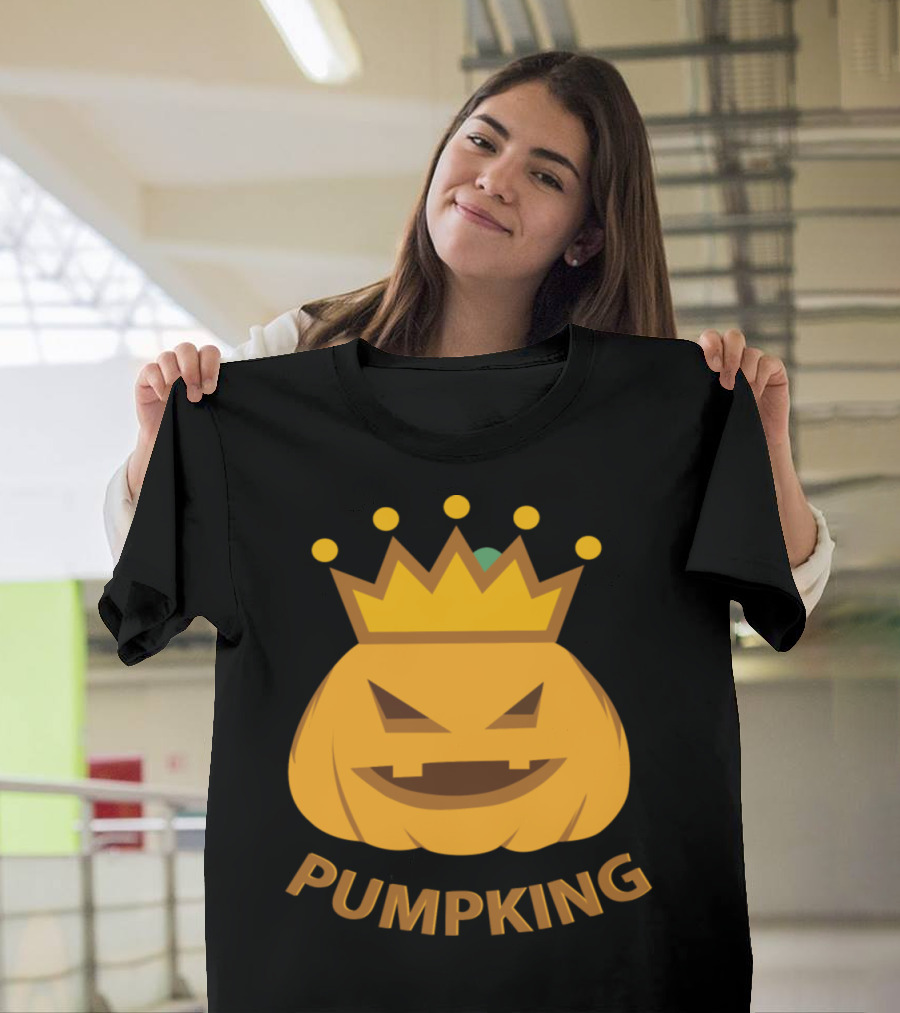Pumpking Face with Crown T-Shirt