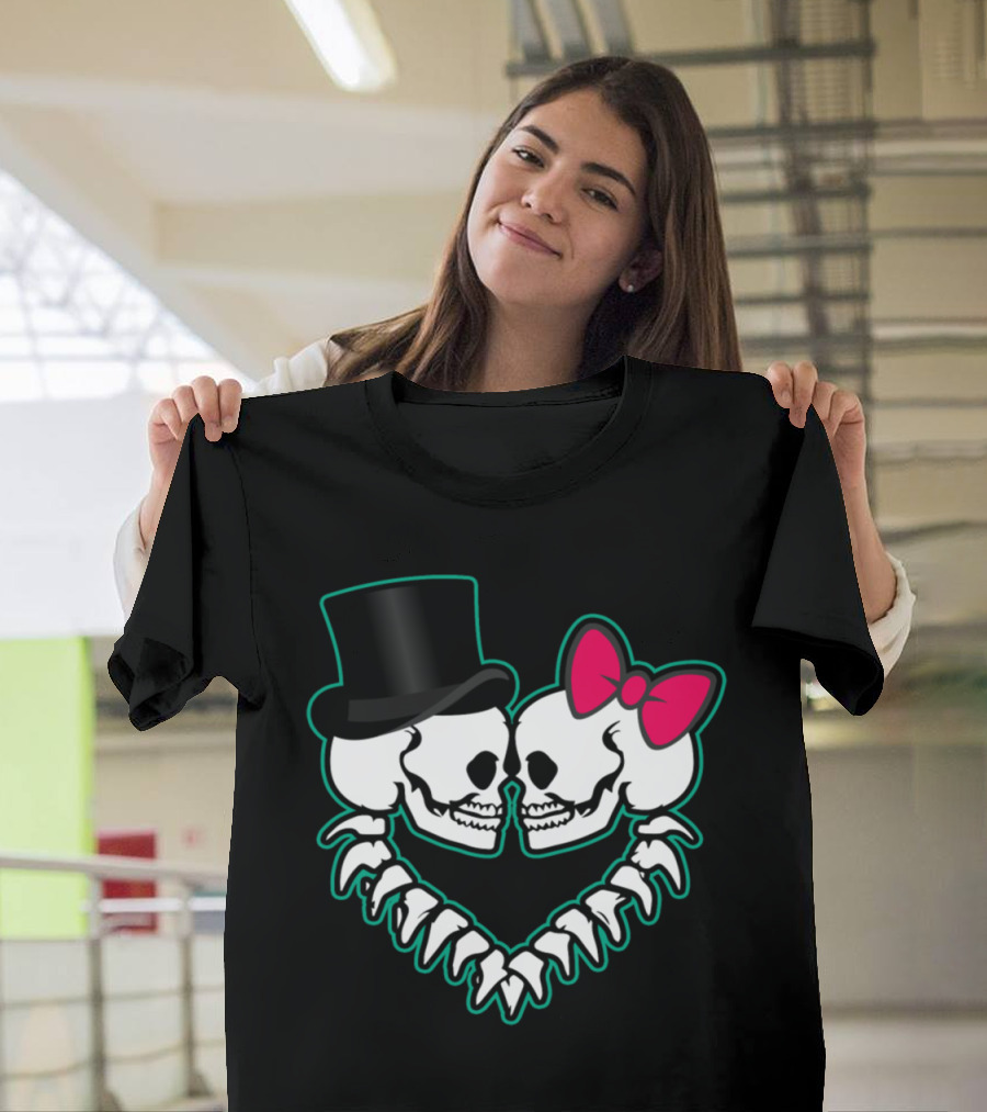 Skeleton Couple Top Hat Bow Romantic Skulls T-Shirt