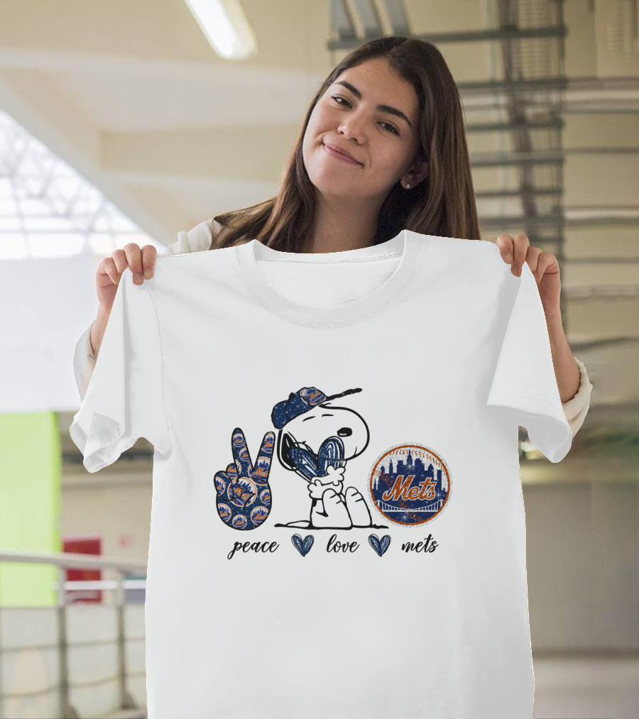 Peace Love New York Mets Snoopy Baseball Passion T-Shirt