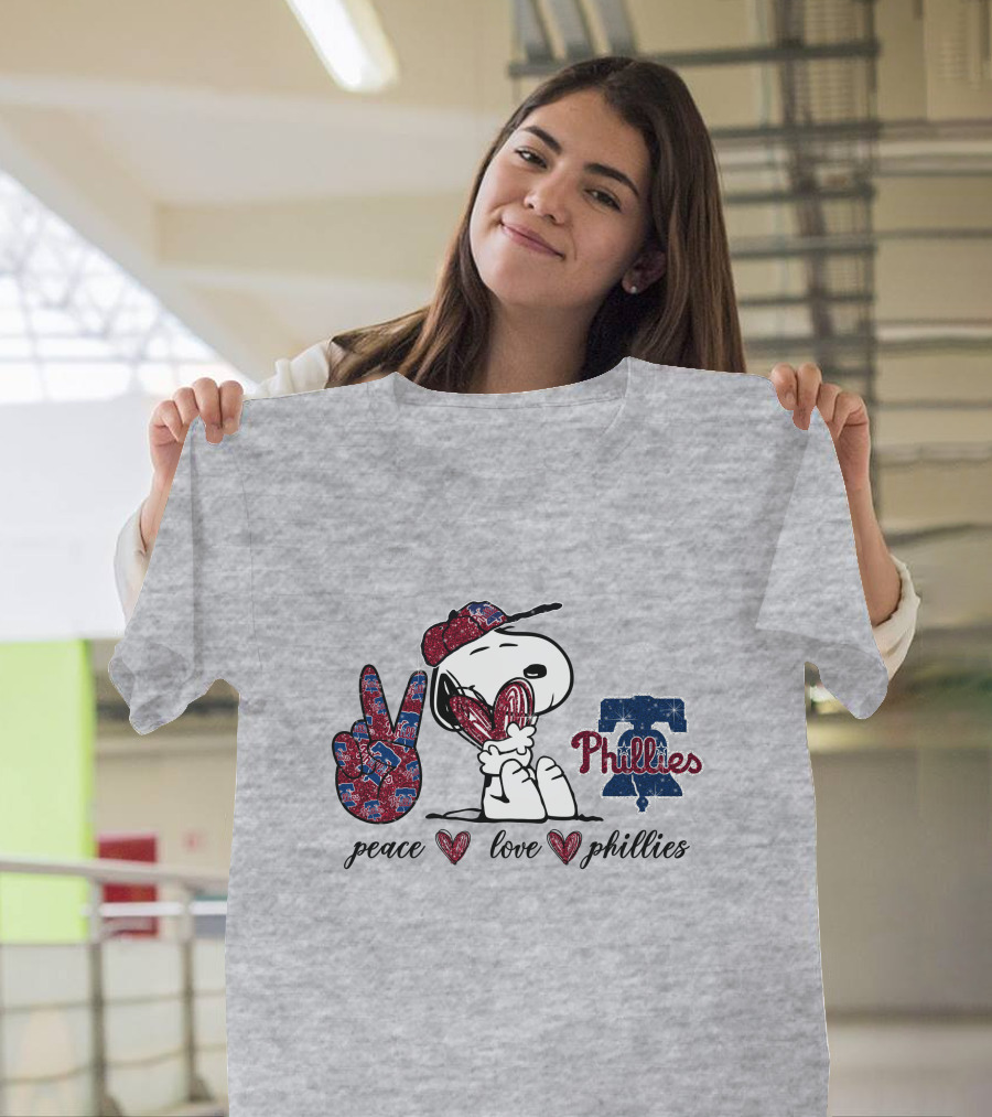 Peace Love Phillies Snoopy Philadelphia Phillies Fan T-Shirt