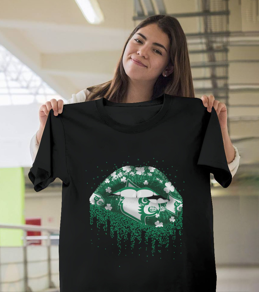 Shamrock Lips Featuring Green Wolf Head With Sparkling Clovers T-Shirt