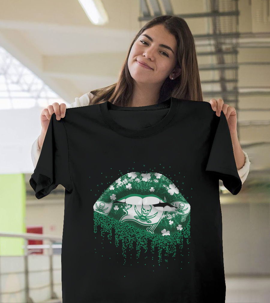 Tampa Bay Buccaneers Lips Green Shamrock Pirates T-Shirt