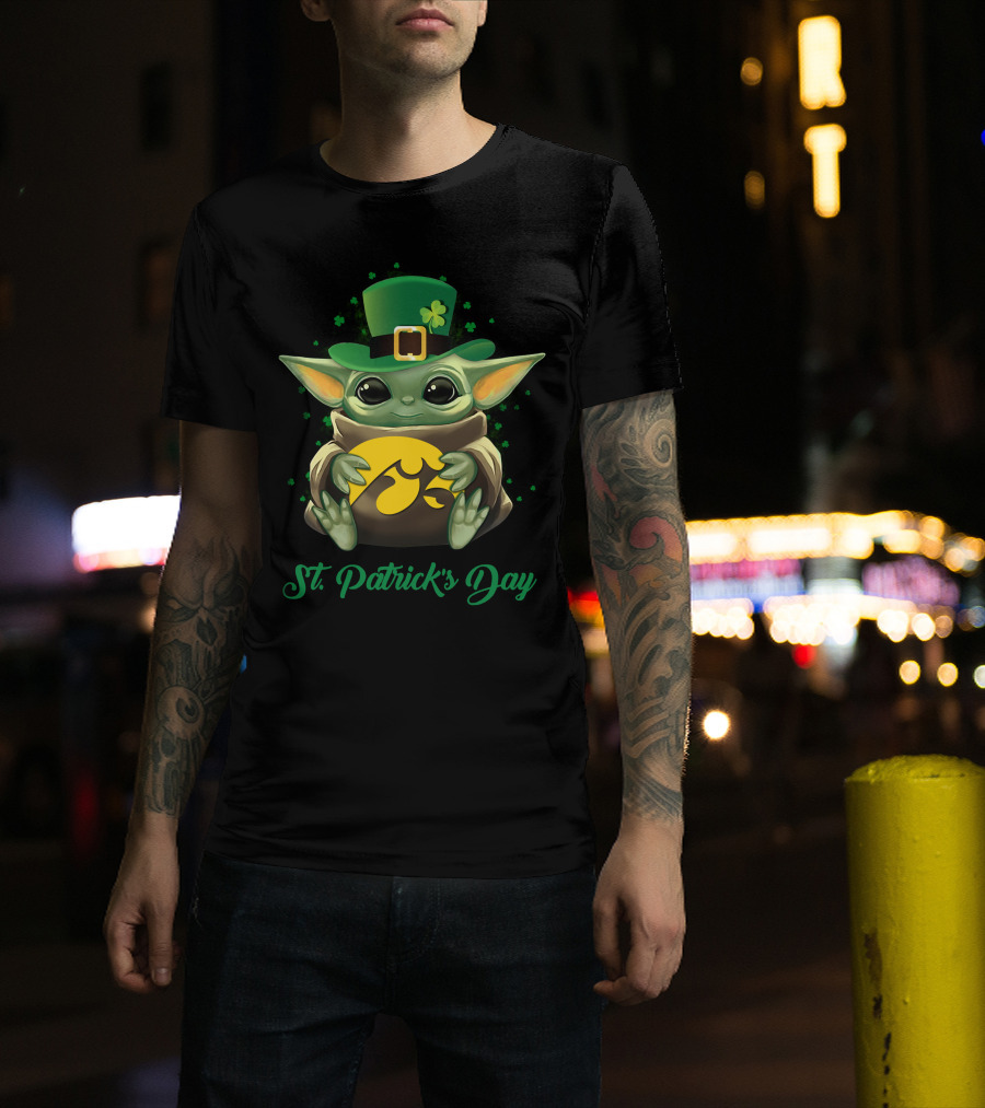 St. Patrick's Day Baby Yoda Iowa Hawkeyes T-Shirt