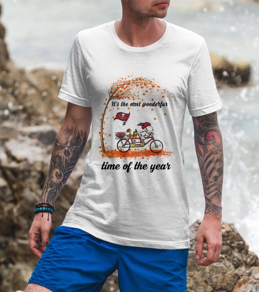 It's The Most Wonderful Time Of The Year Tampa Bay Pirates Autumn Bicycle Journey T-Shirt