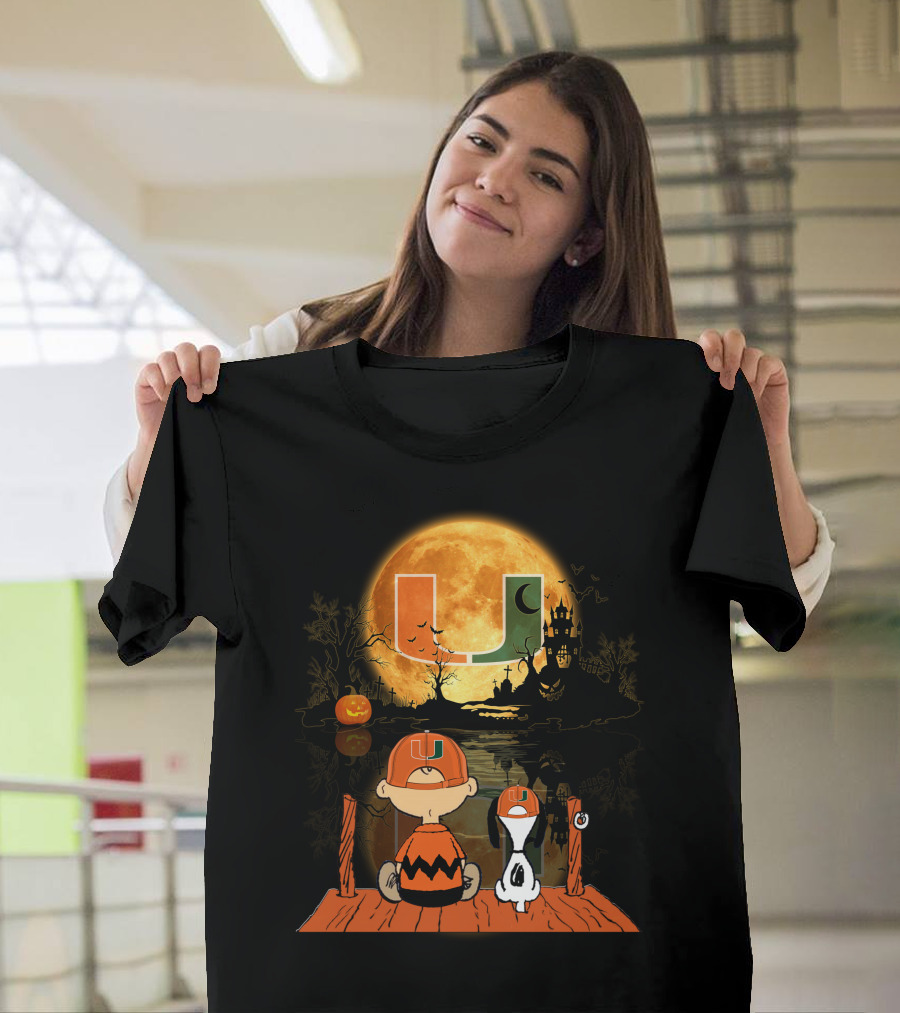 Miami Hurricanes Halloween Full Moon U Logo Charlie And Snoopy Scene T-Shirt