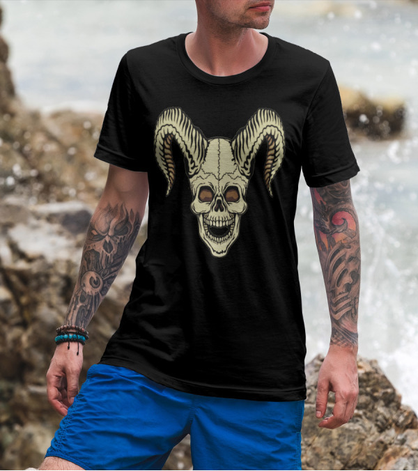 Horned Skull With Striped Curved Horns T-Shirt