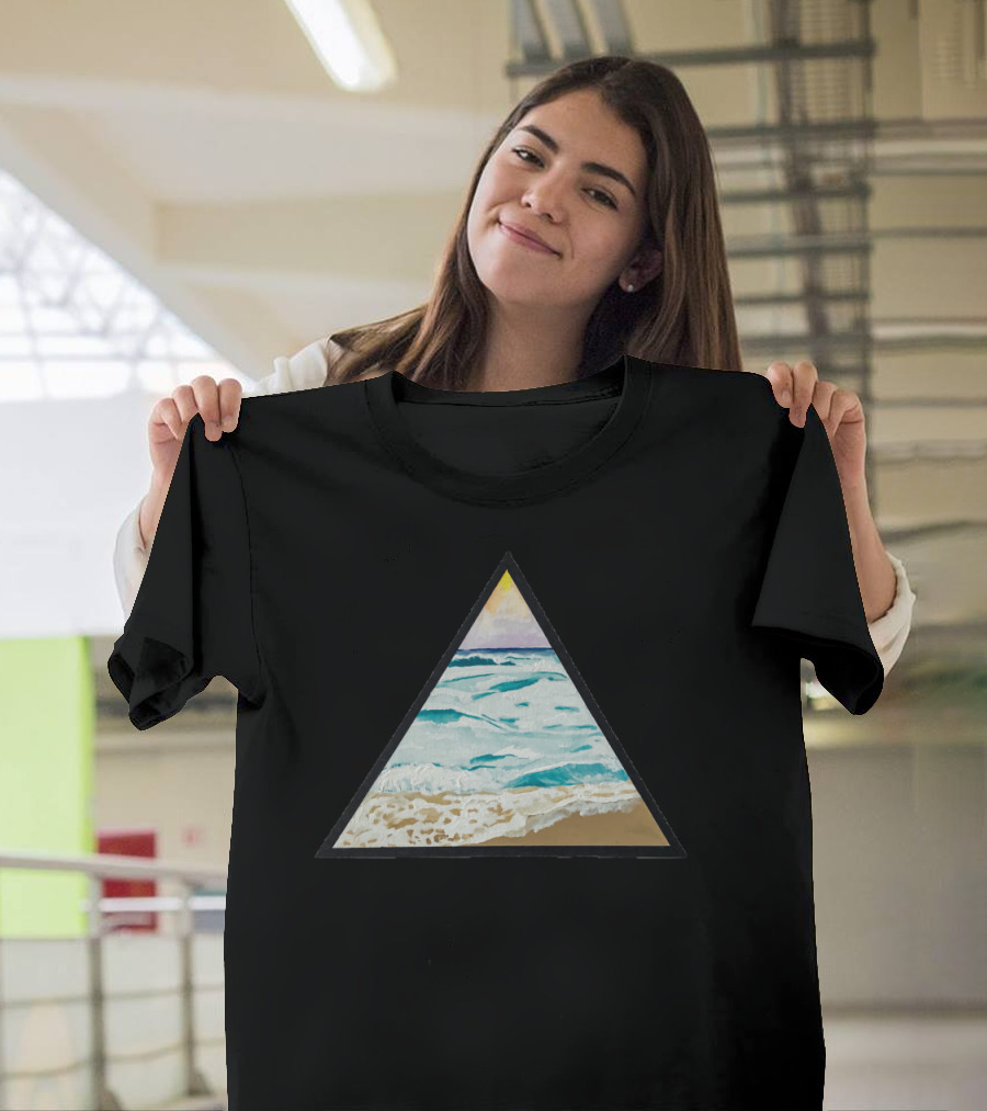 Triangular Waves Ocean Surf T-Shirt