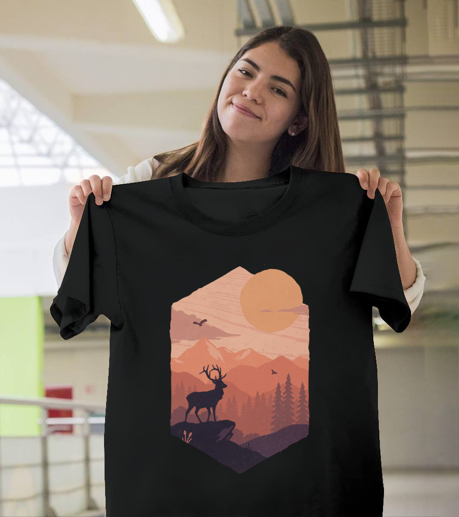 Sunset Silhouette with Deer and Mountains in Golden Sun Scene T-Shirt