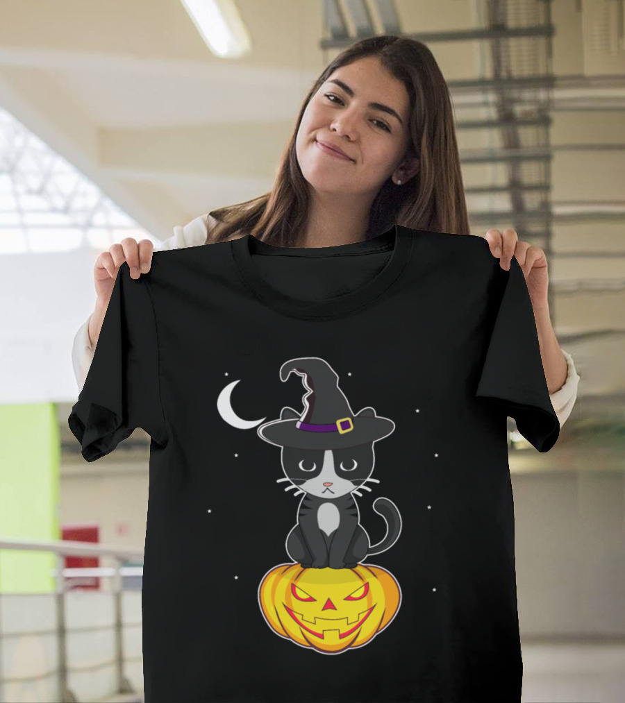 Halloween Cat Wearing Witch Hat Sitting on Jack-O'-Lantern Under Crescent Moon T-Shirt