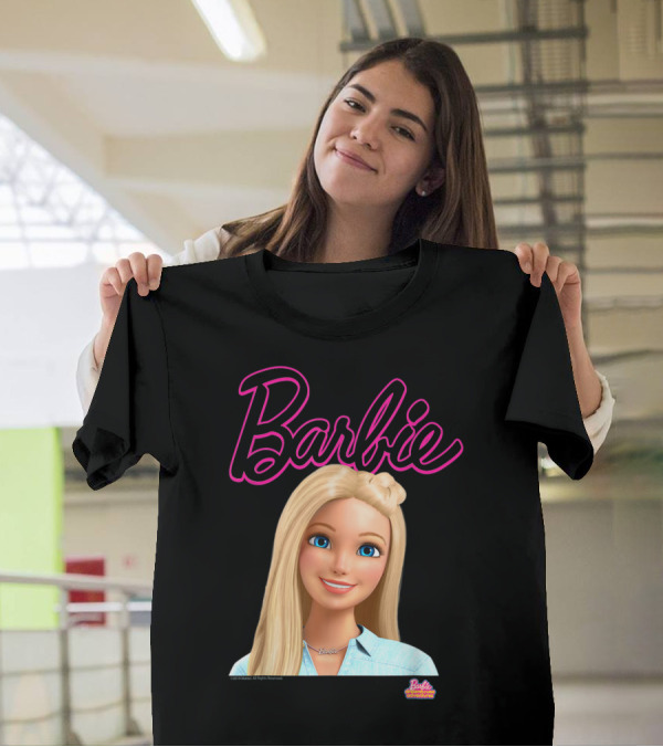 Barbie Dreamhouse Adventures Barbie Smiling T-Shirt
