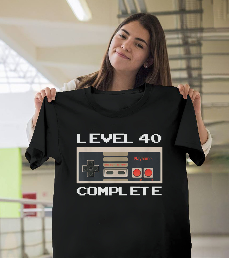 Level 40 Complete Video Game Controller 40Th T-Shirt